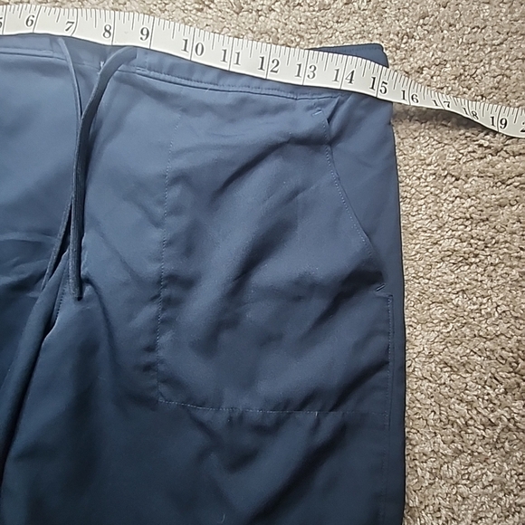 Nike Women Dri Fit Shorts Sz Large - Picture 6 of 10